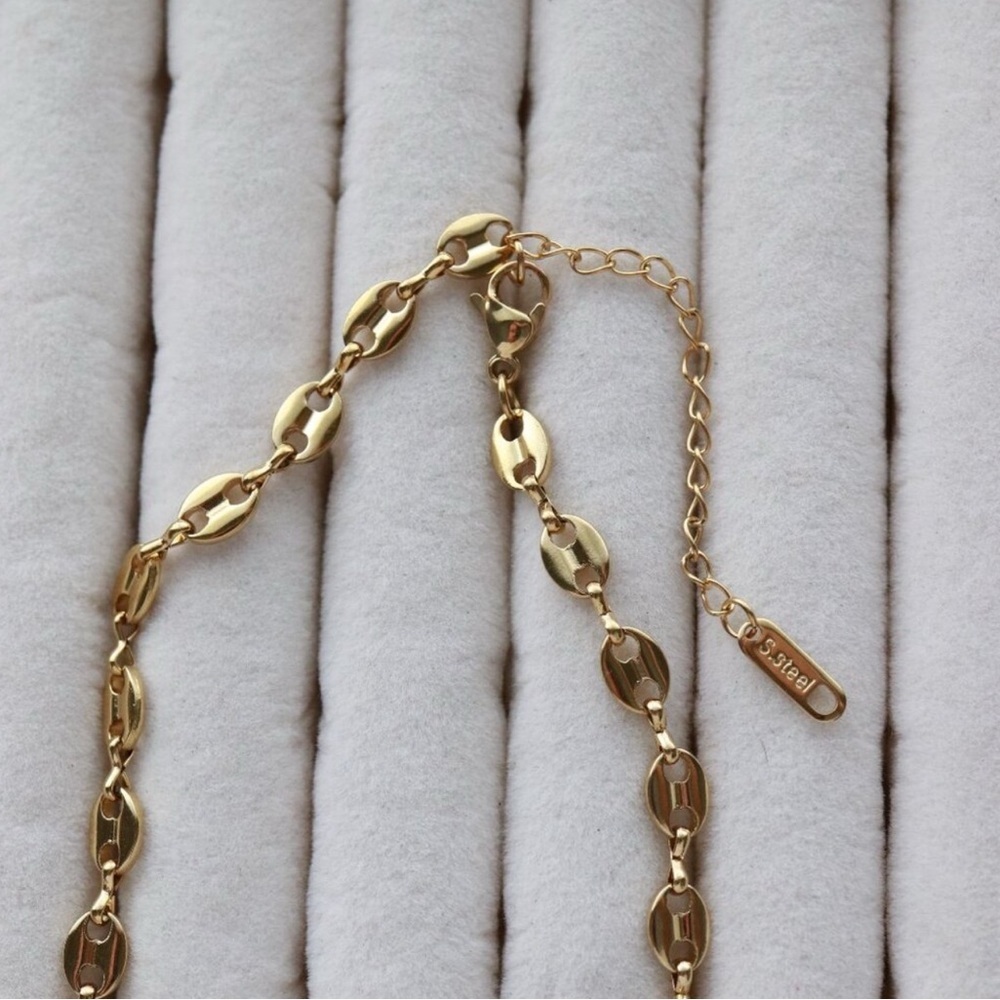 Mariner Gold Necklace - Picture 3 of 6
